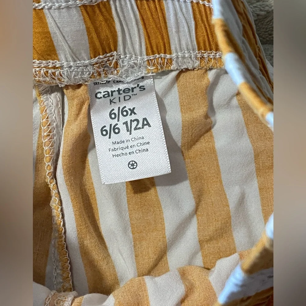 🌞 Bold & Breezy Carter’s Striped Pants - Size 6/6X 🌈